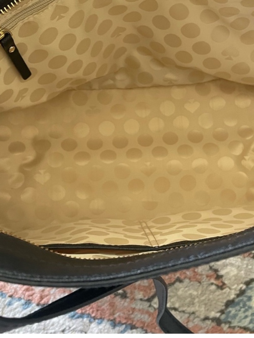 NWOT Kate spade black leather tote with gold logo - Picture 2 of 4
